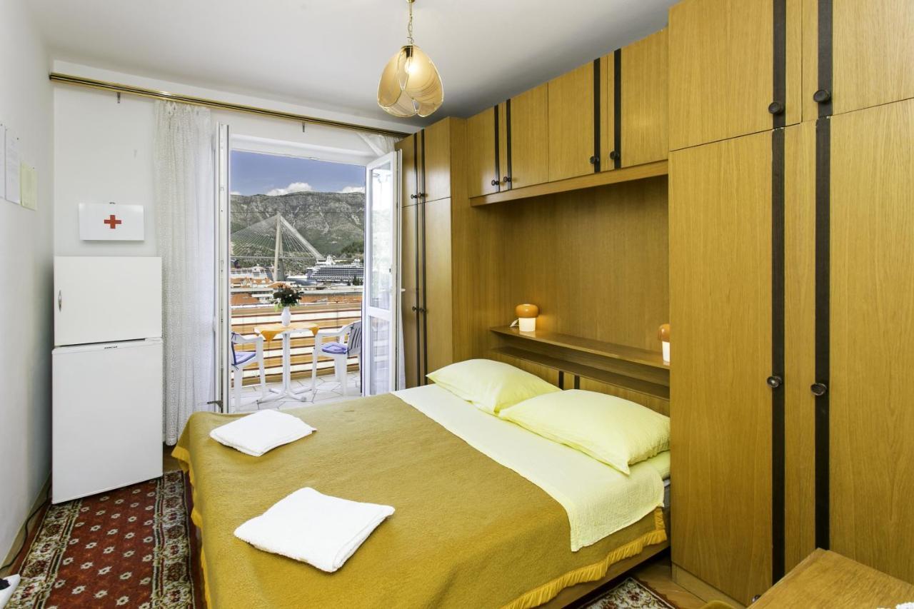 Guest House Bridge View Дубровник Екстериор снимка